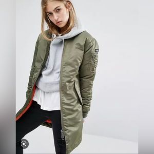 Alpha Industries Long Bomber